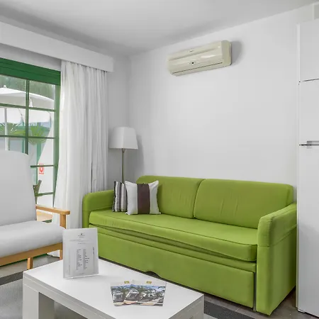 Aparthotel Club Del Carmen 3*