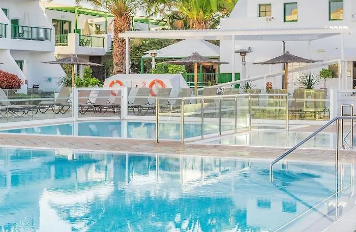 Club Del Carmen