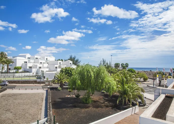 Aparthotel Club Del Carmen 4*